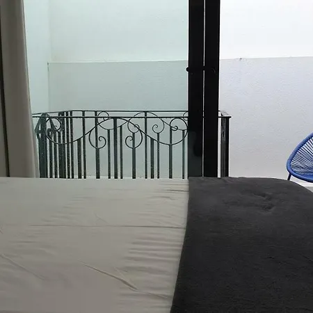 펜션 Cais Dos Mercanteis City House *