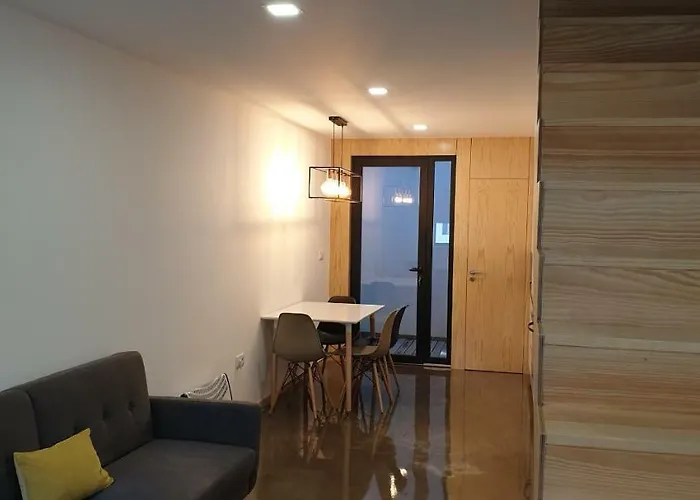 Cais Dos Mercanteis City House * Aveiro